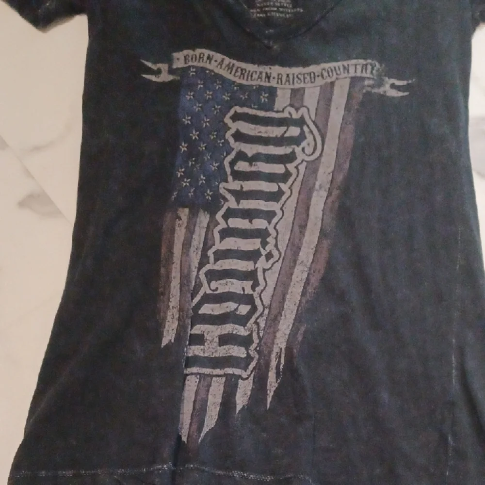Chapter Black Graphic Tee - Picture 2 of 5